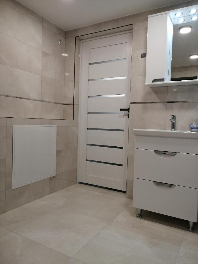Luxury Apartment Private House And Parking Netflix Tartu Exterior foto