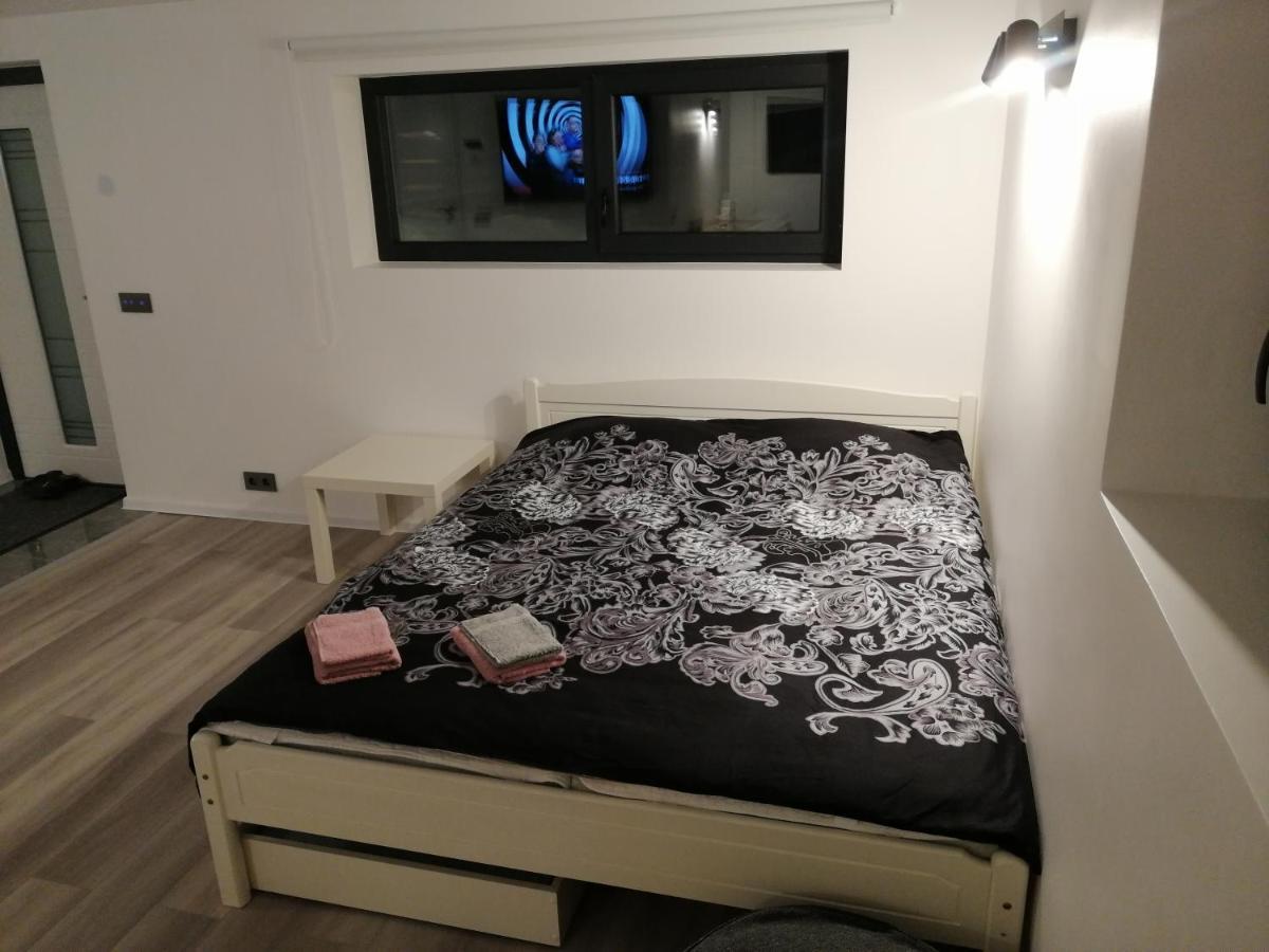 Luxury Apartment Private House And Parking Netflix Tartu Exterior foto
