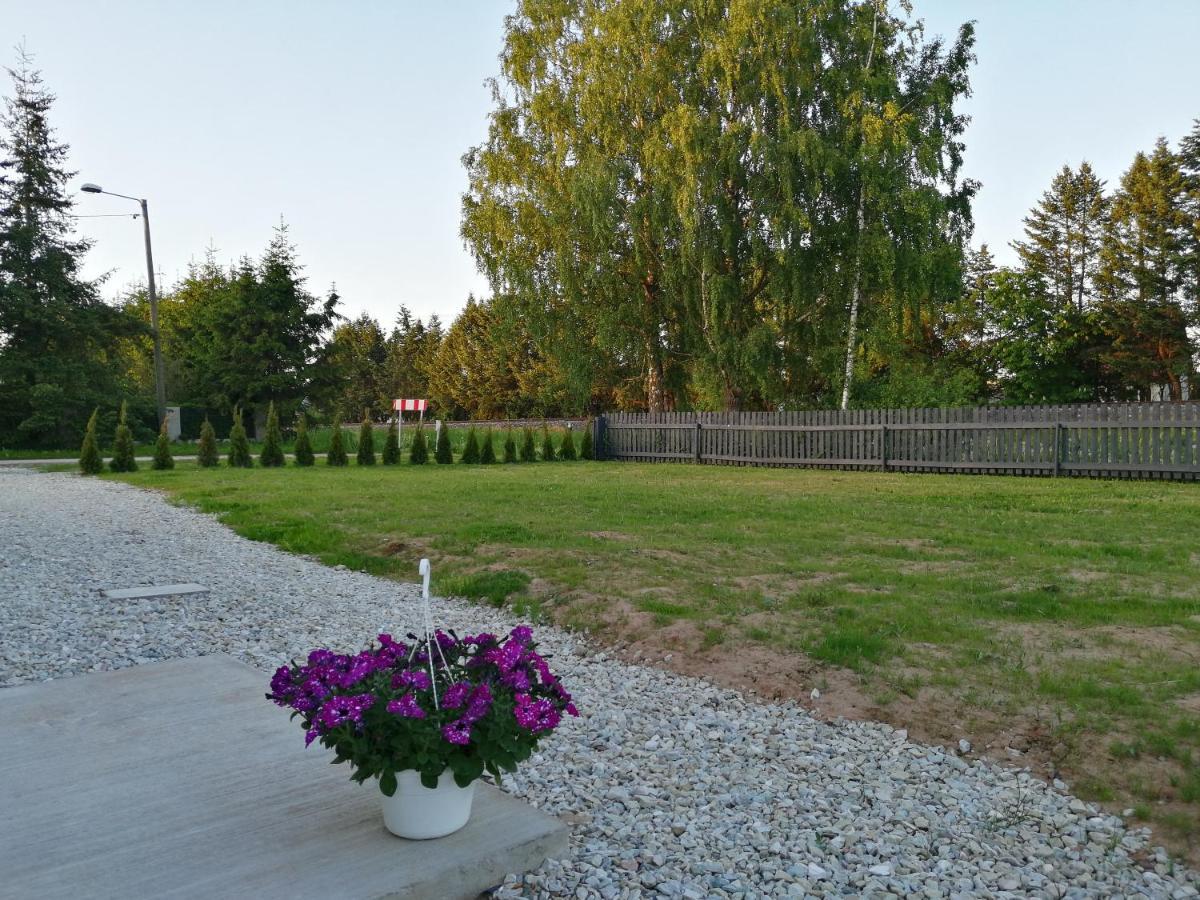 Luxury Apartment Private House And Parking Netflix Tartu Exterior foto